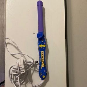 B1 Beachwaver Curling Iron